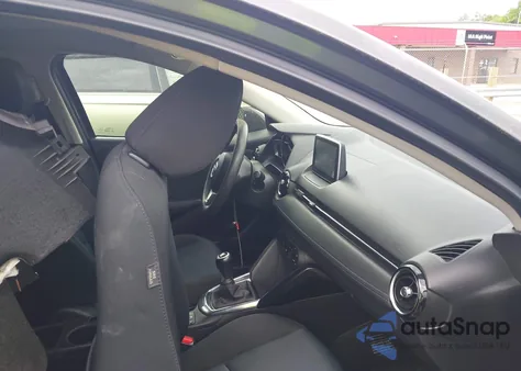 2016 Scion Ia z USA, uszkodzony, nr VIN 3MYDLBZV5GY133972